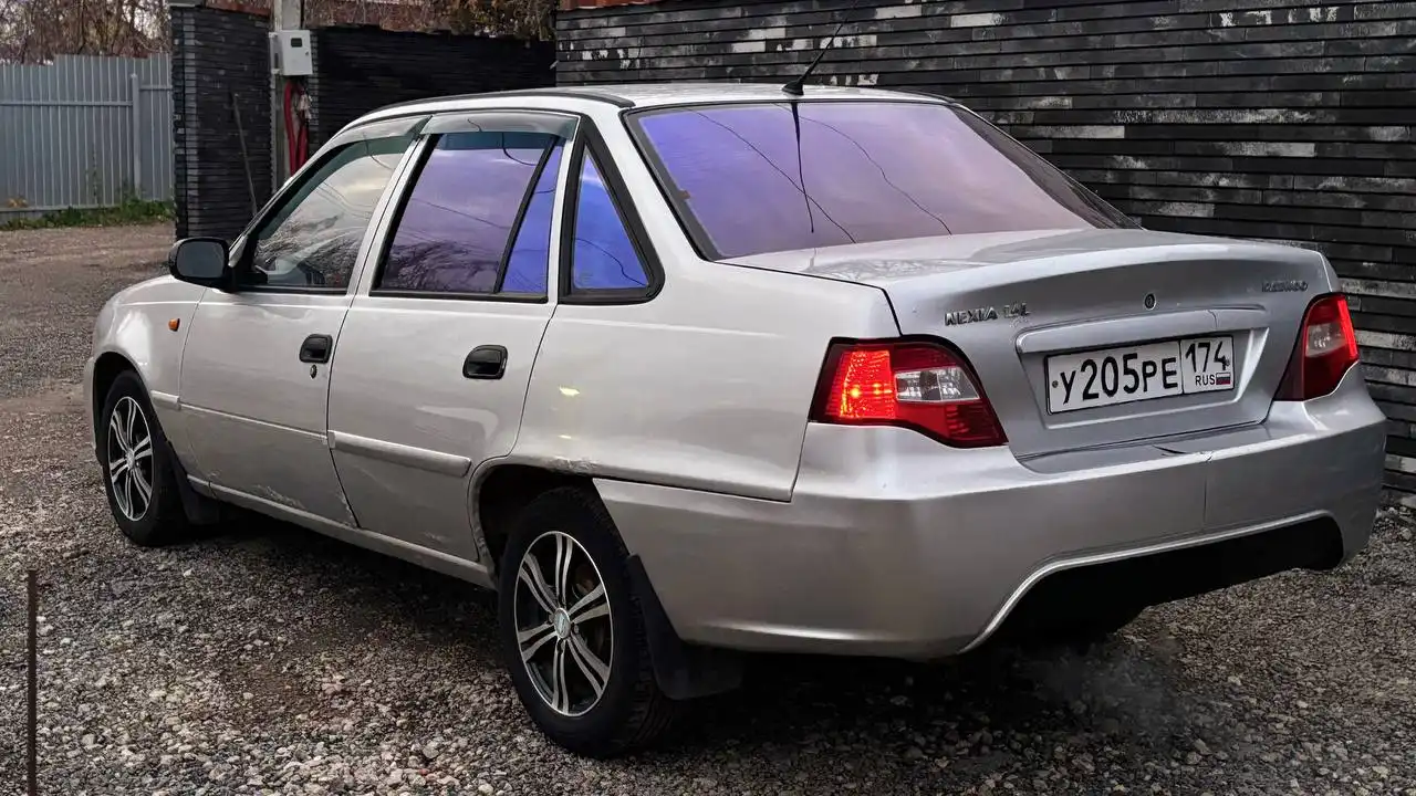 Продажа автомобиля Daewoo Nexia 2011 года в Казани