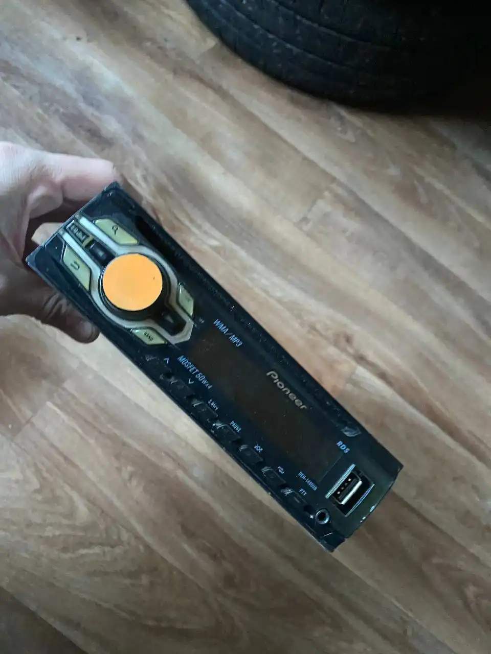 Продам блютуз адаптер для авто