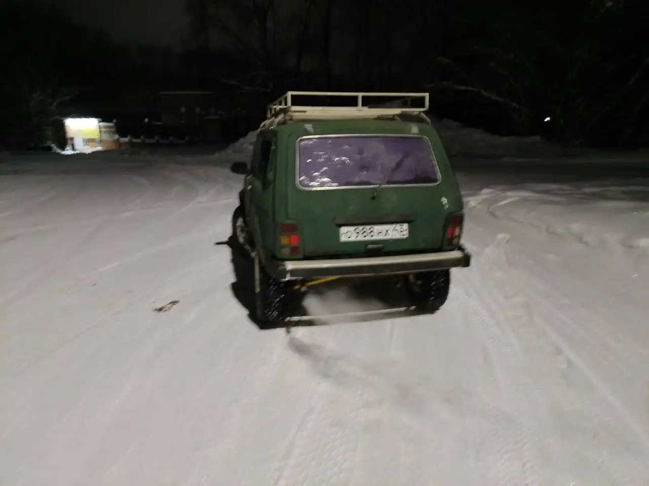 Продажа автомобиля Нива 2000 года