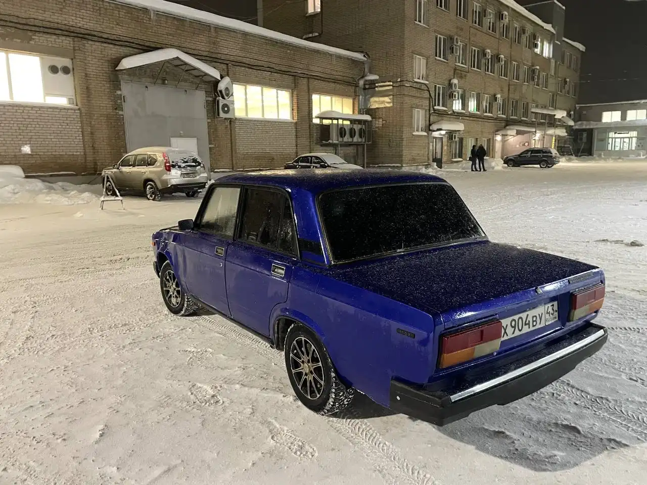 ВАЗ 2107 на литье с документами - Легковые автомобили (Авто) в Киров