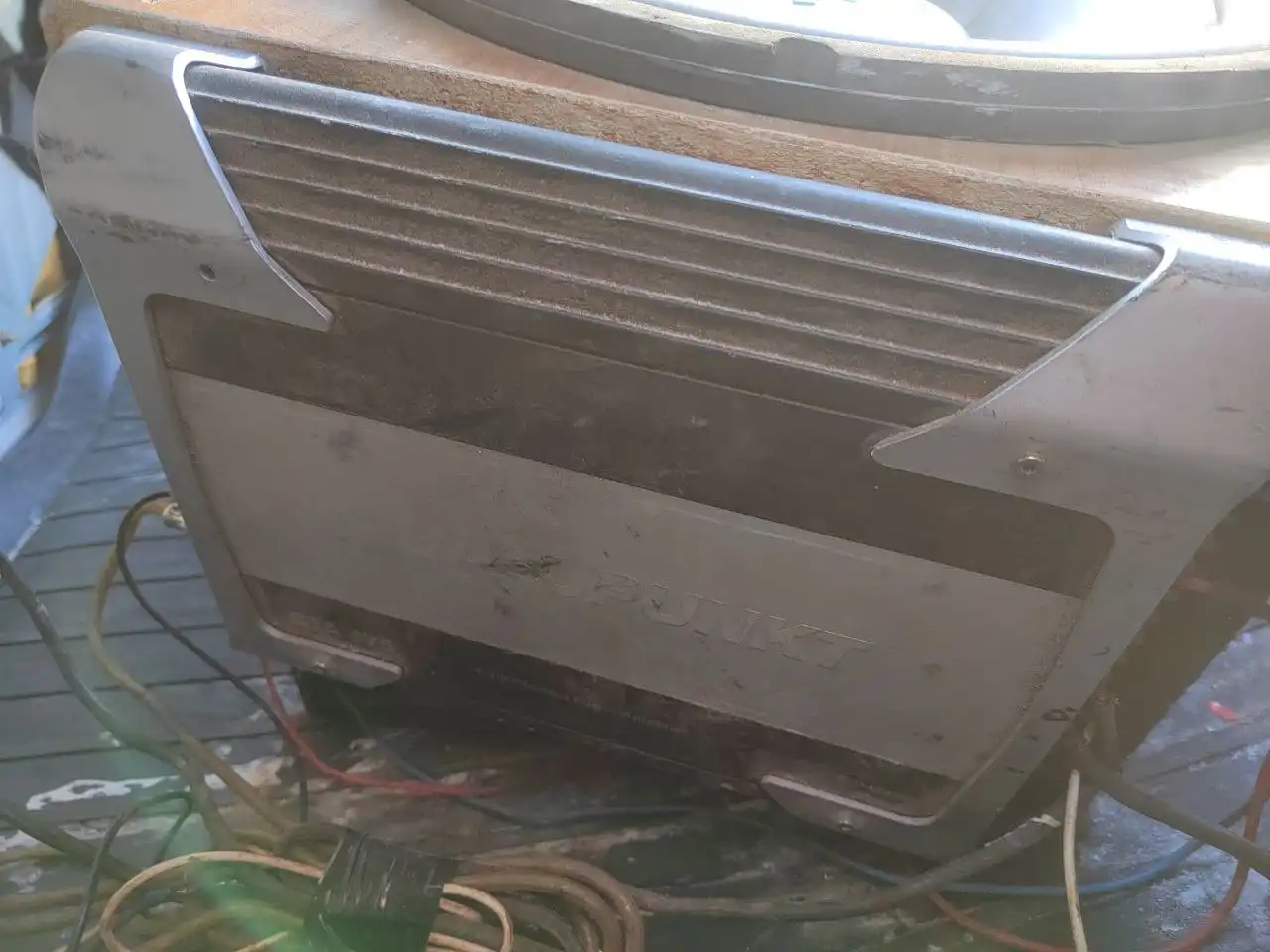 Продажа автомобиля на авторынке Кирова - Авто в Киров