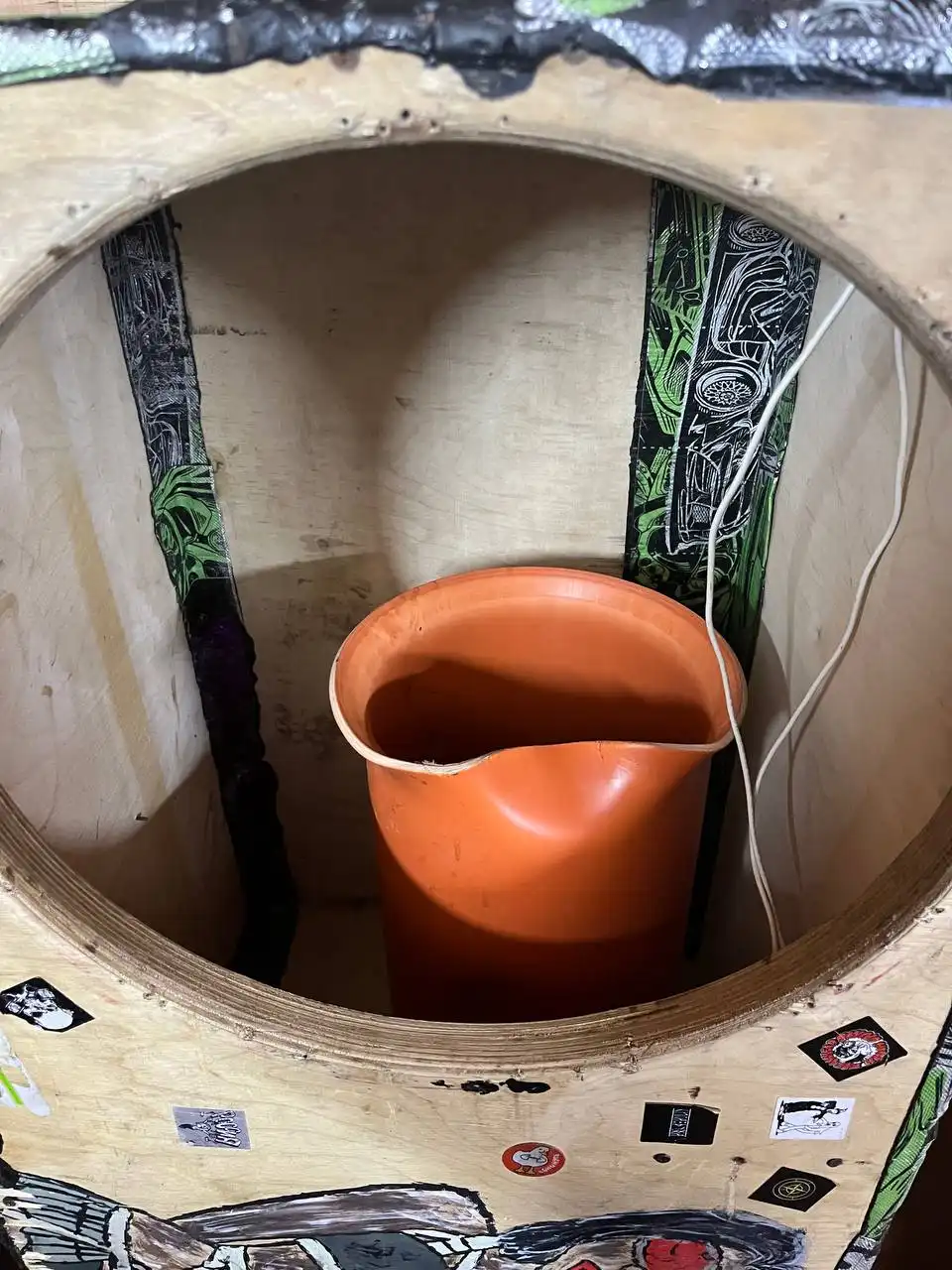 Продам короб под сабвуфер 18 радиус - Автозвук (Авто) в Киров