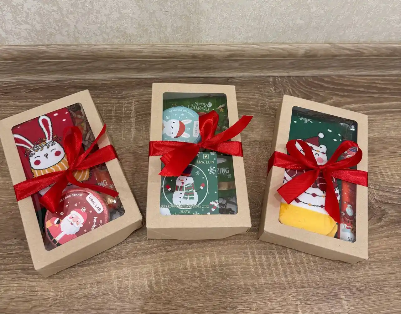Новогодние носочки и косметические наборы - Красота и здоровье в Казань