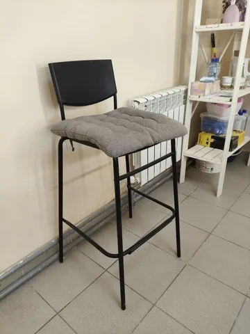 Продажа барного и маленького стула IKEA - Для дома и дачи в Казань