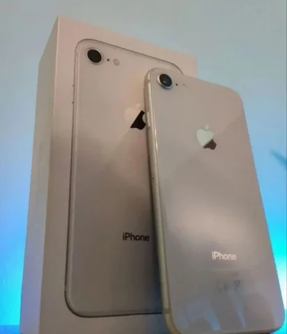 Продаю iPhone 8 - Электроника в Казань