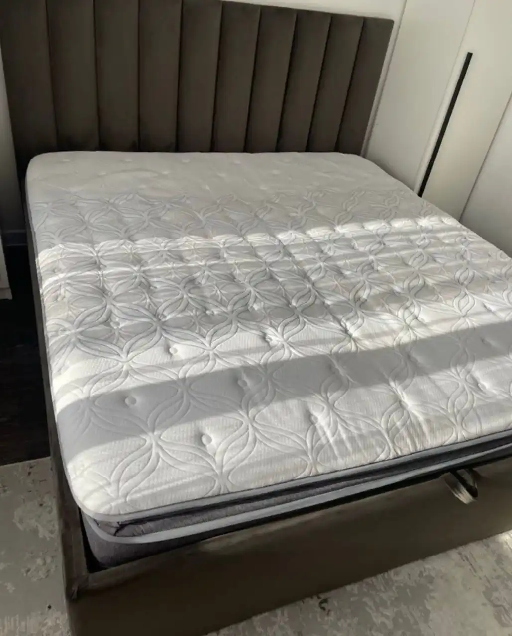 Продажа кровати с матрасом Орматек