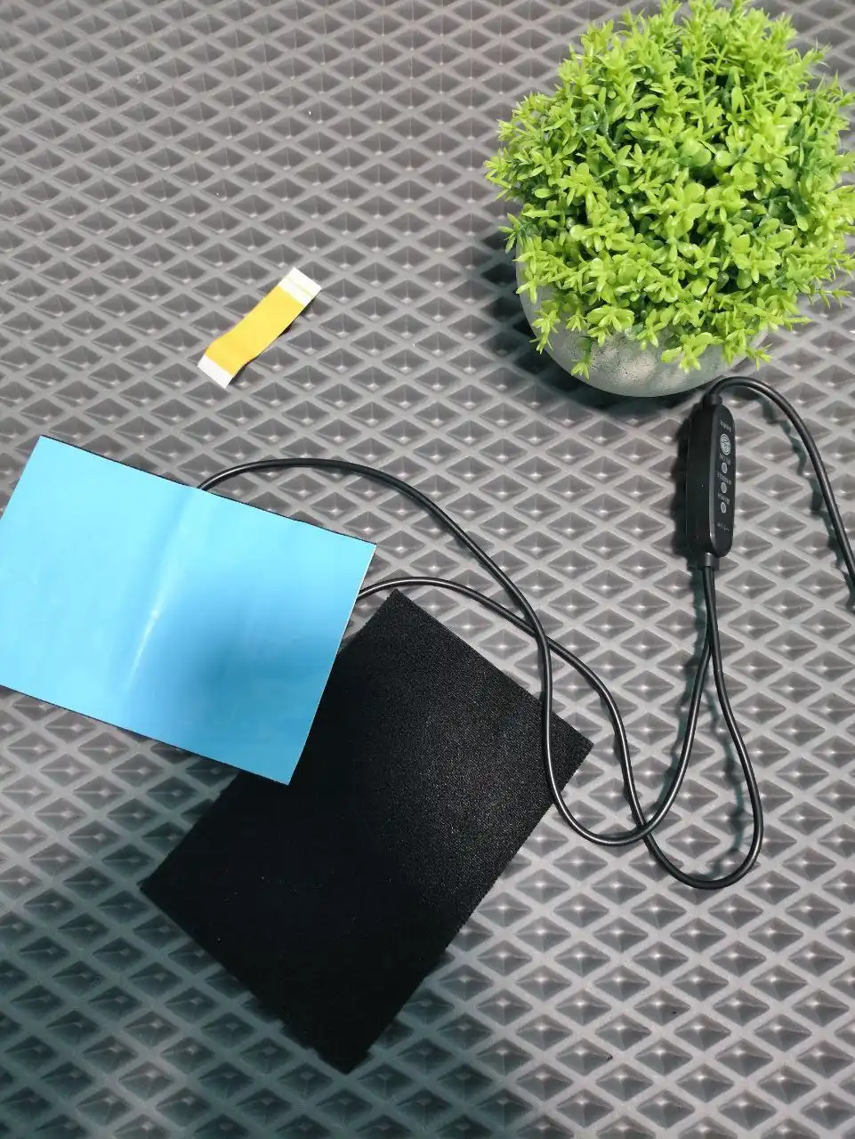 Зимние шипованные покрышки для электровелосипеда