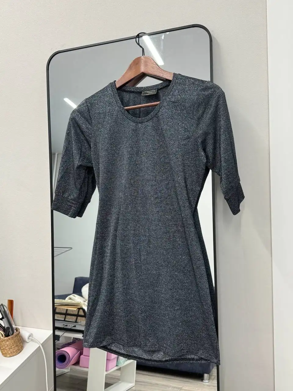 Женское серебристое платье XS-S