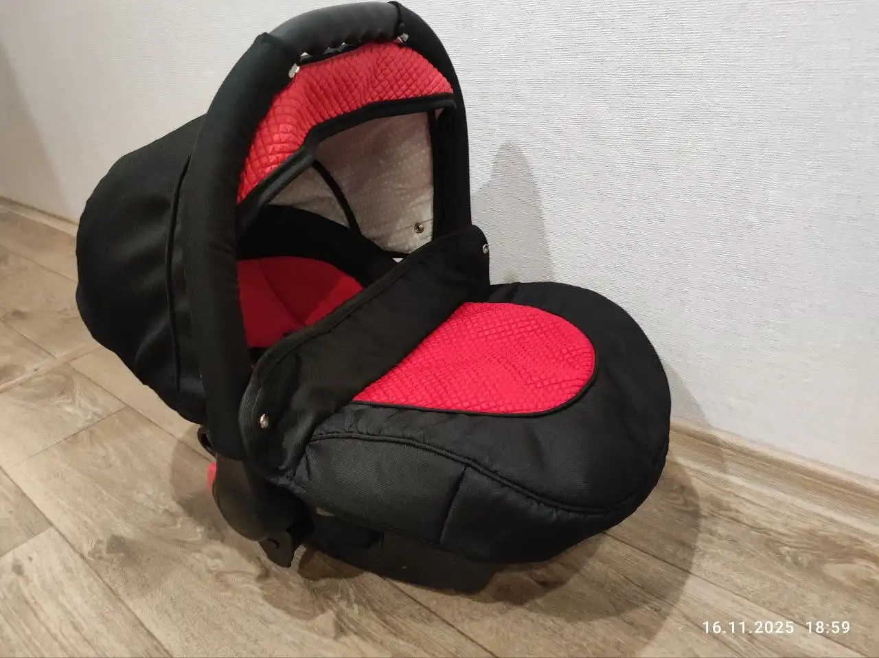 Автолюлька в идеальном состоянии