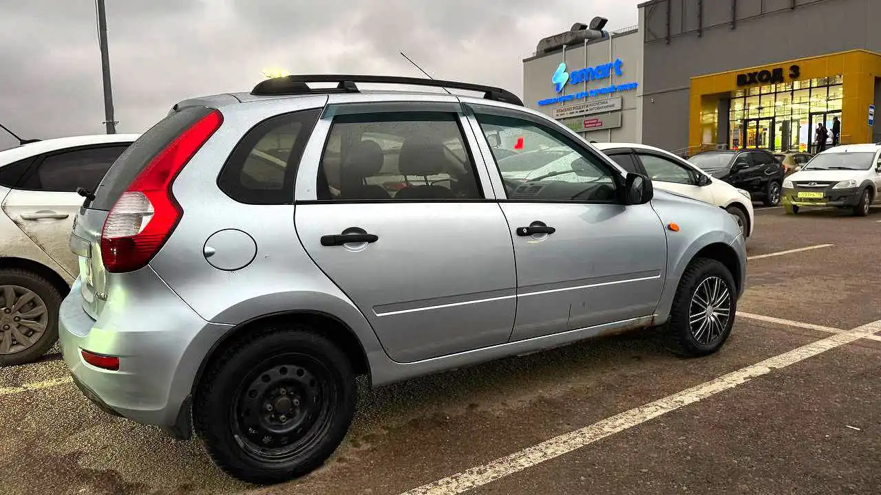 Продажа ВАЗ (LADA) Kalina 1.6 MT 2014 года