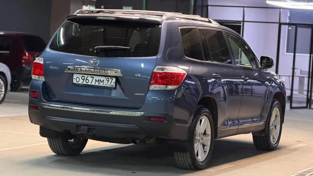 Toyota Highlander 2012 3.5 бензин/АКПП