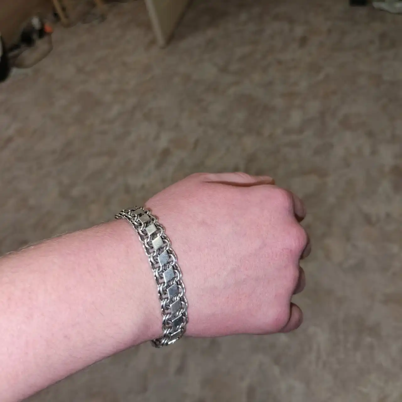 Продажа серебряной цепи