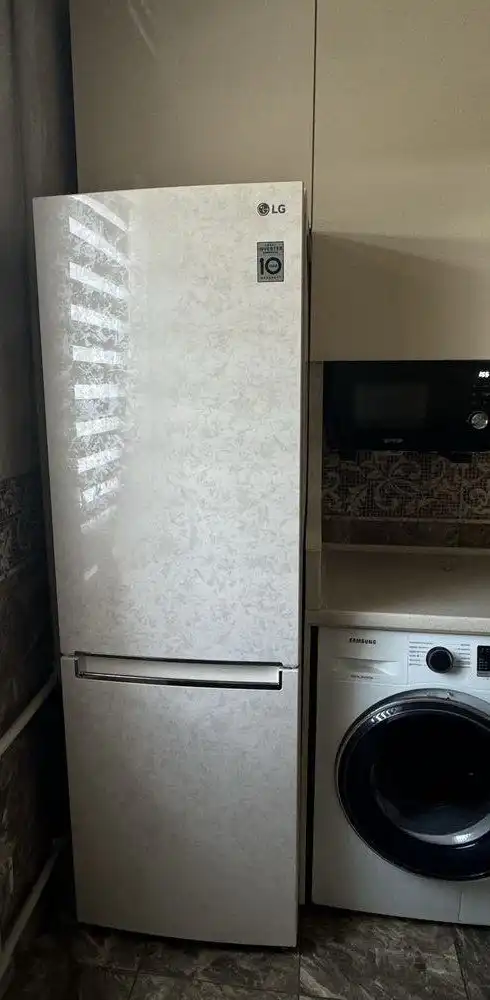 Товар на гарантии практически новый - Барахолка в Казань