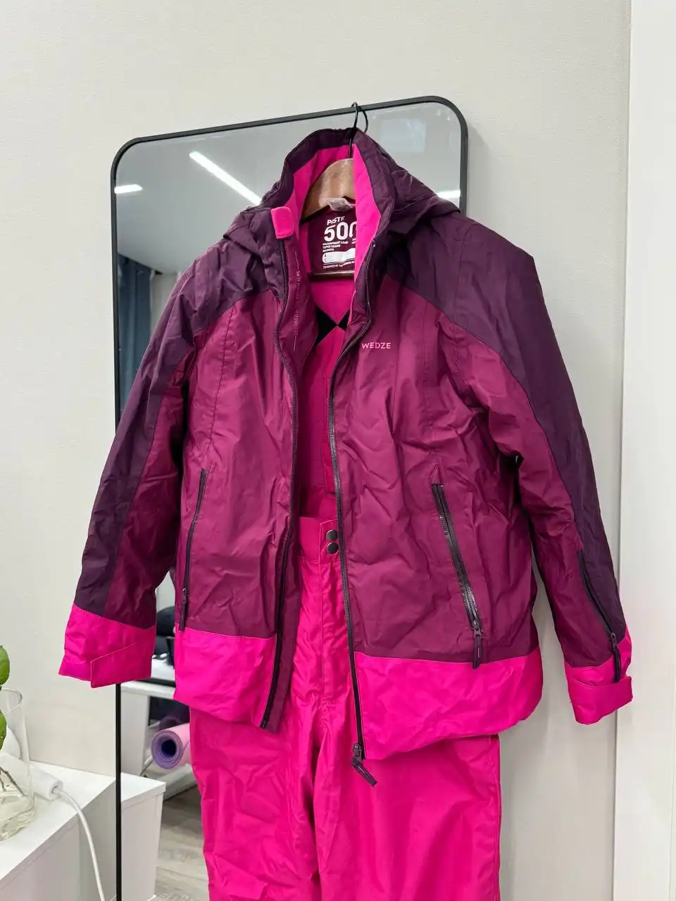 Горнолыжный зимний костюм с аксессуарами - Спортивная одежда (Одежда) в Казань