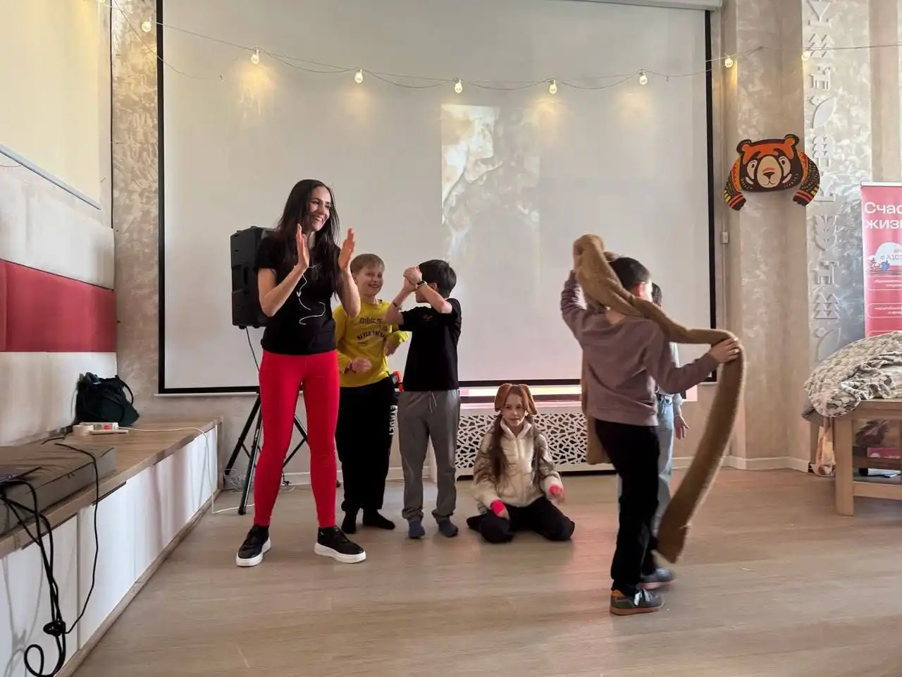 Обучение английскому языку для детей в AlisaEng - Образовательные услуги (Услуги) в Москва