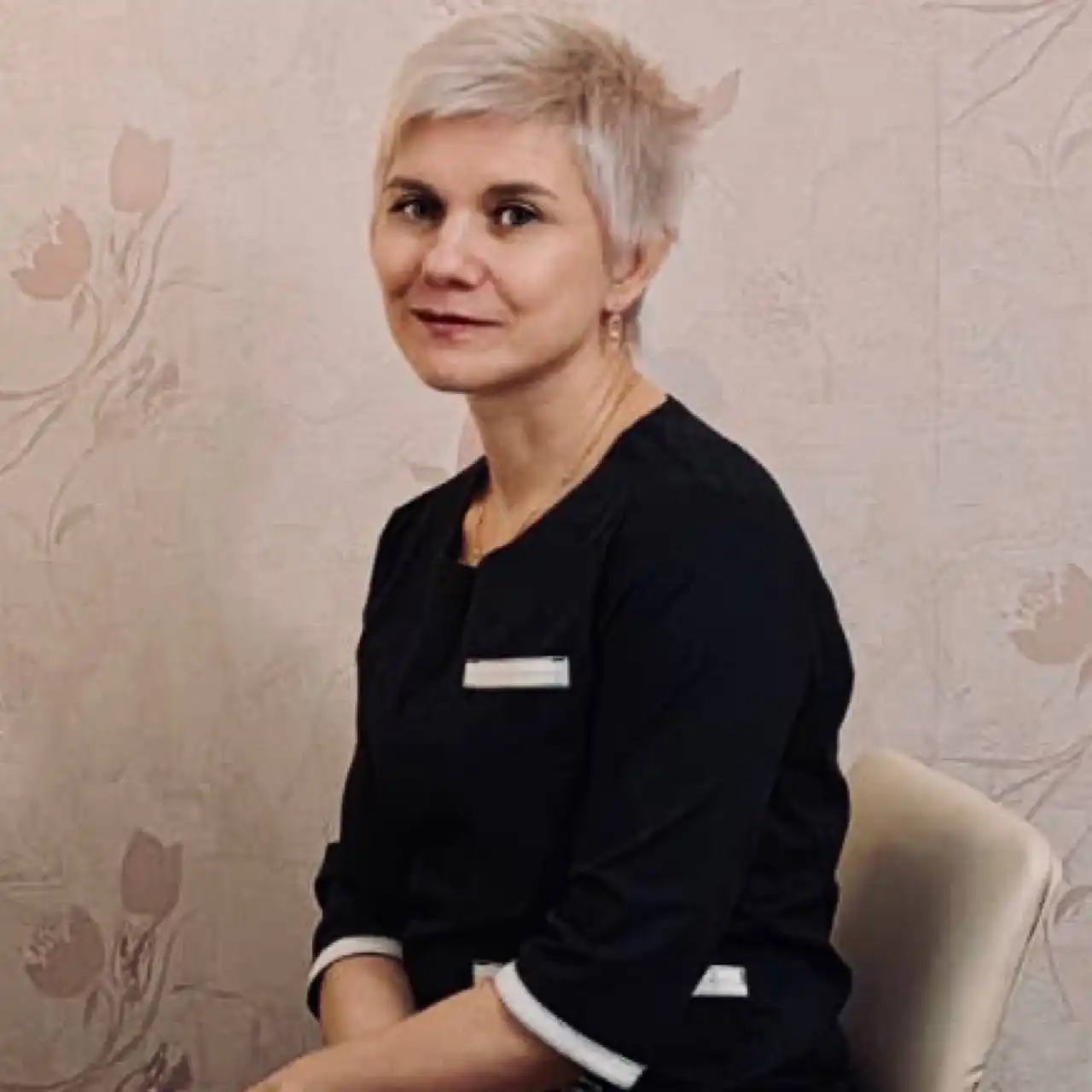 Омоложение лица и тела без инъекций от дипломированного косметолога - Косметология (Услуги) в Москва