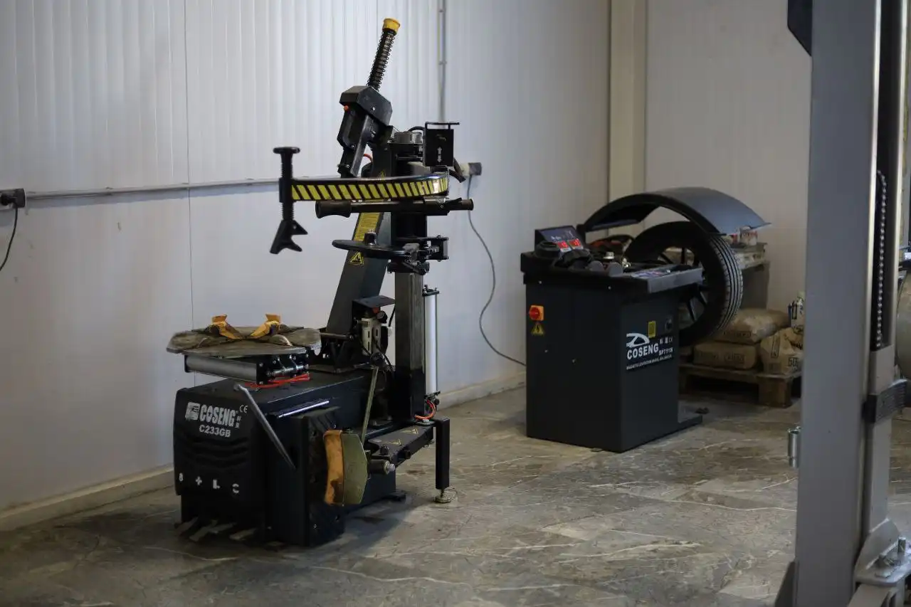 Ремонт и обслуживание китайских автомобилей в автосервисе Автолюкс - Автоуслуги (Услуги) в Видное