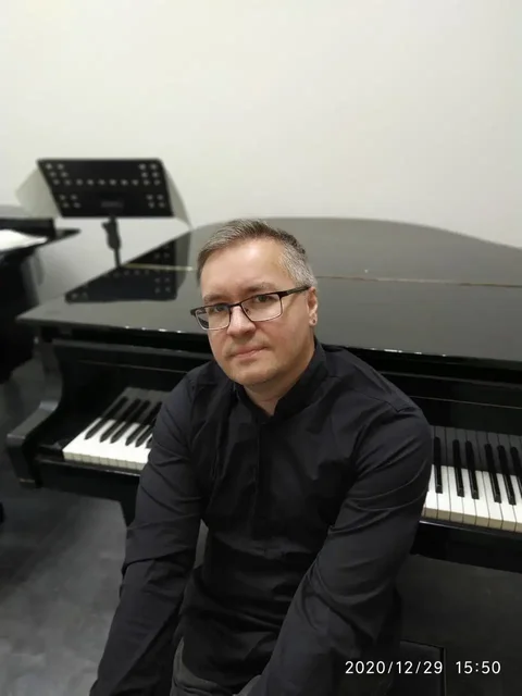 Уроки вокала и музыки в Москве и Королеве - Клининг, уборка в Москва