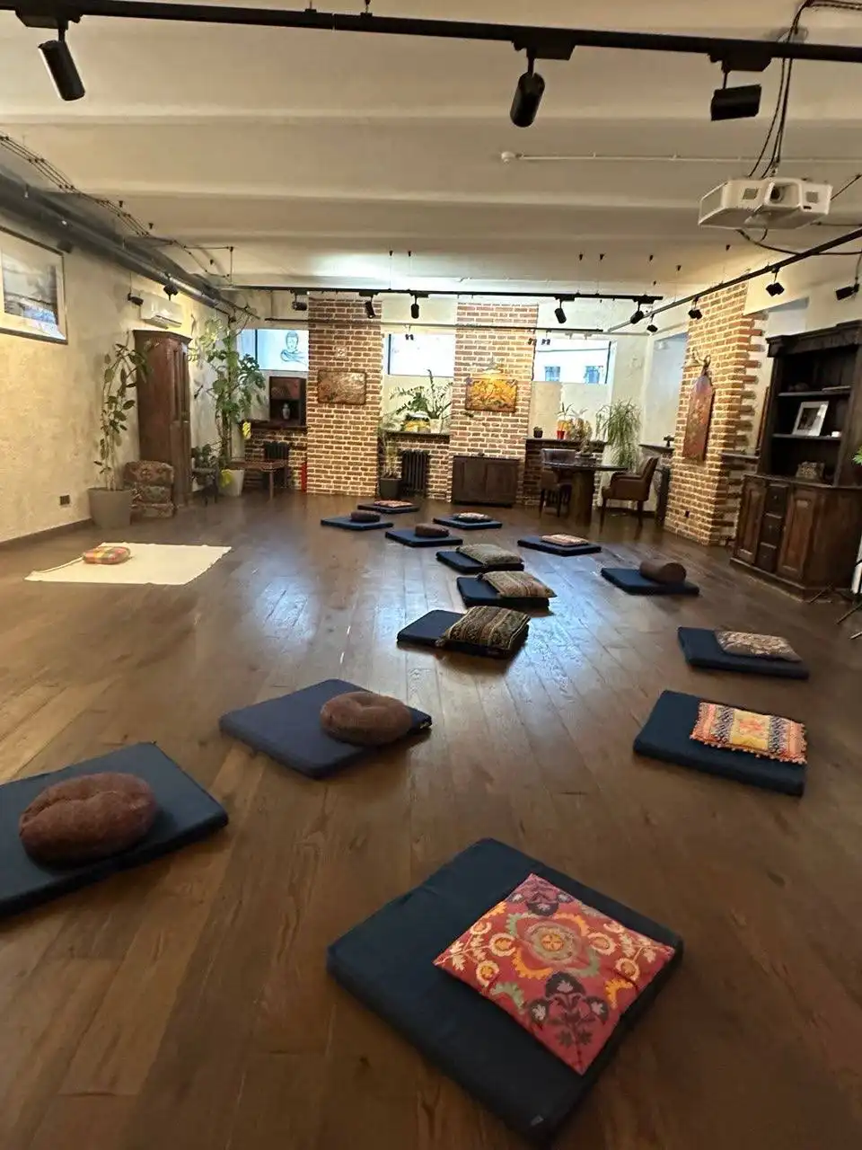 Ретрит тишины 'Сила внутренней тишины' в Москве