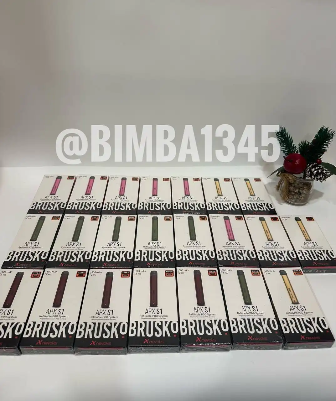 Продам товар на фото послезавтра в универмаге