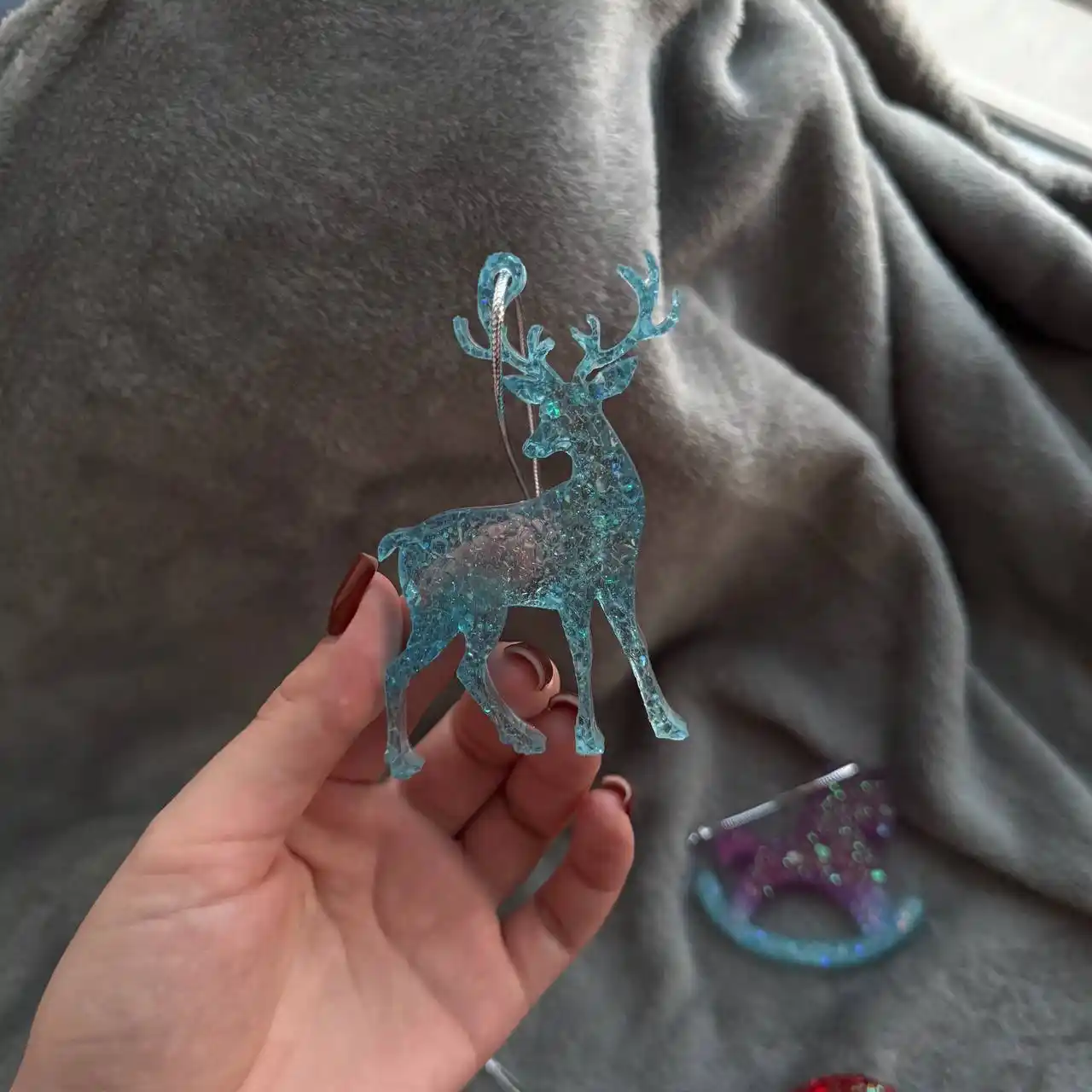 Елочные игрушки из эпоксидной смолы