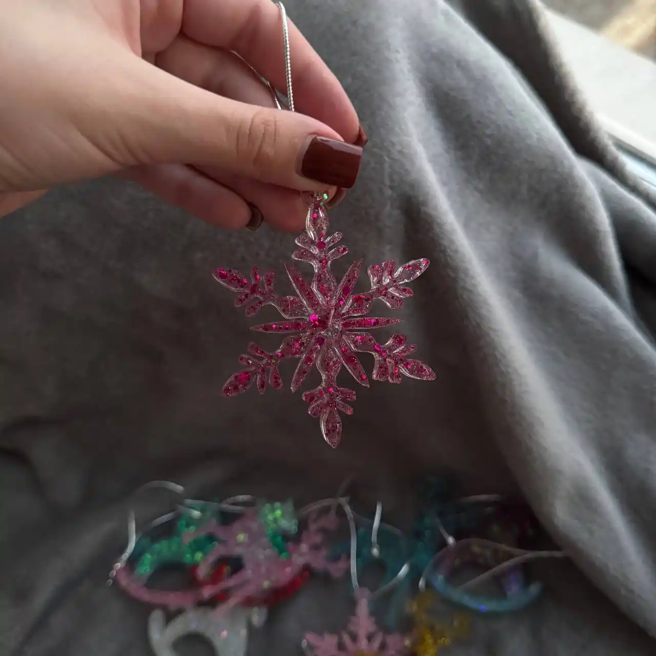 Елочные игрушки из эпоксидной смолы