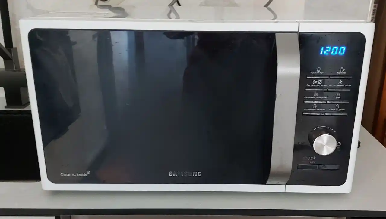 Продаю микроволновку Samsung - частное объявление в Ставрополь