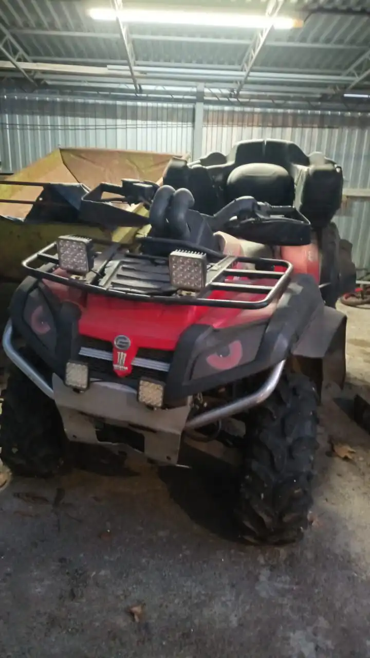 Продаётся квадроцикл CFMOTO X8