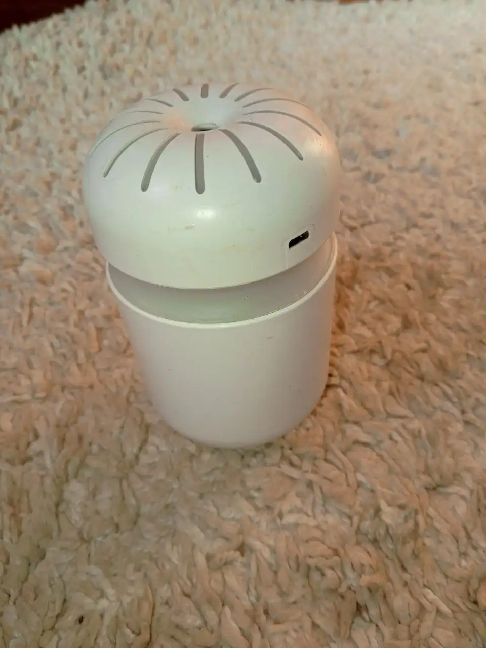 Отдам два светильника