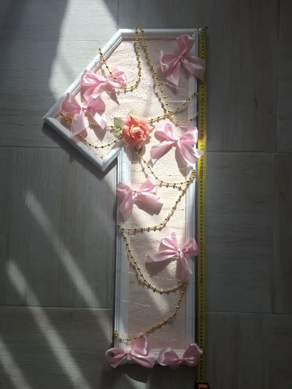 Большая цифра один для праздника