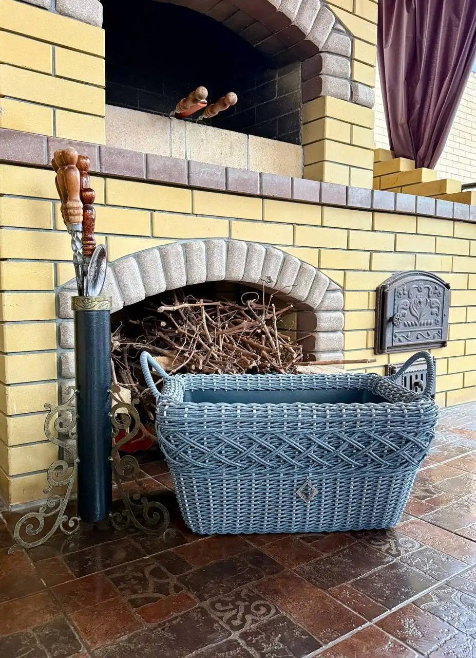 Изделия из искусственного ротанга