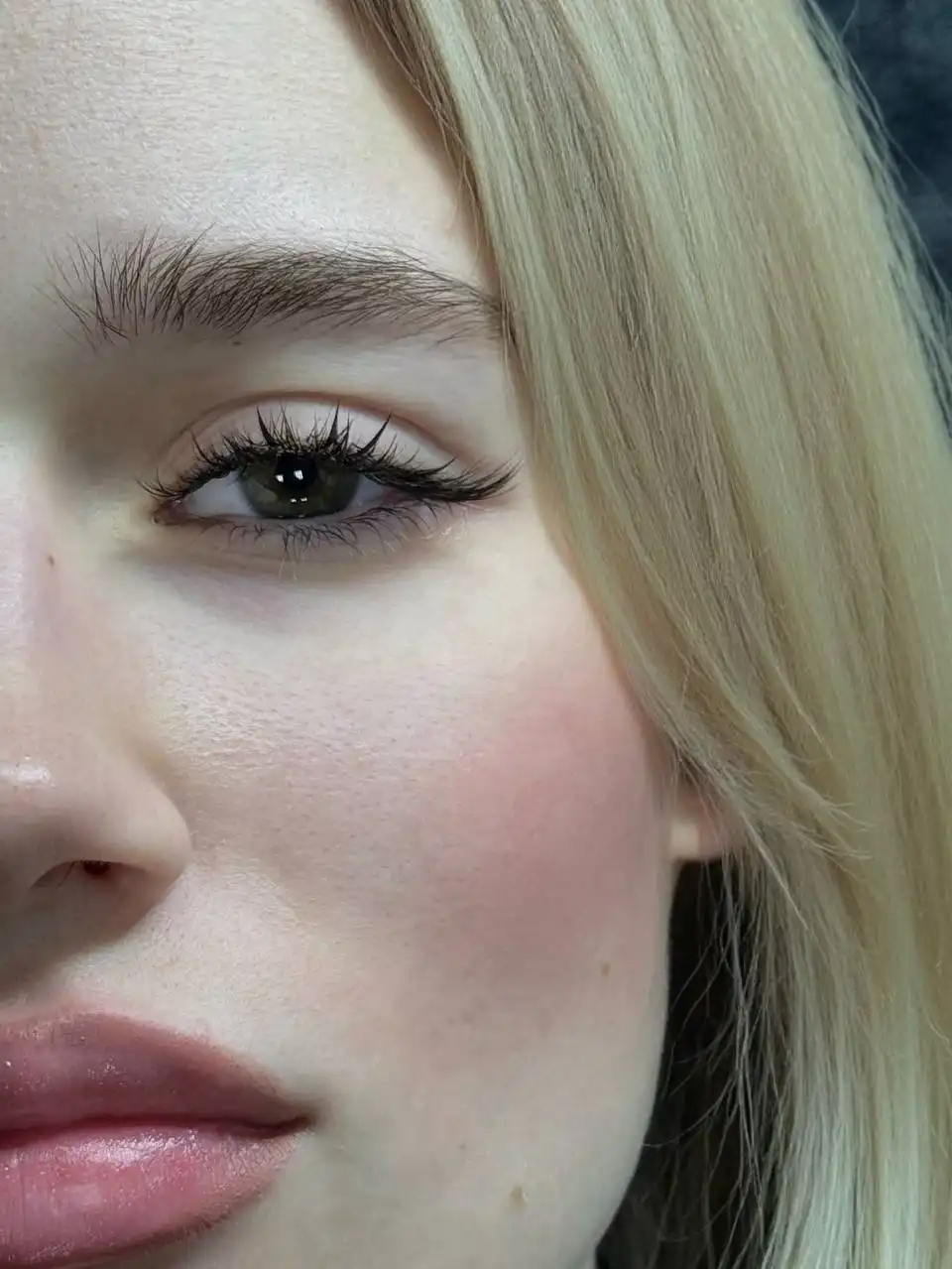 Наращивание ресниц в Ставрополе