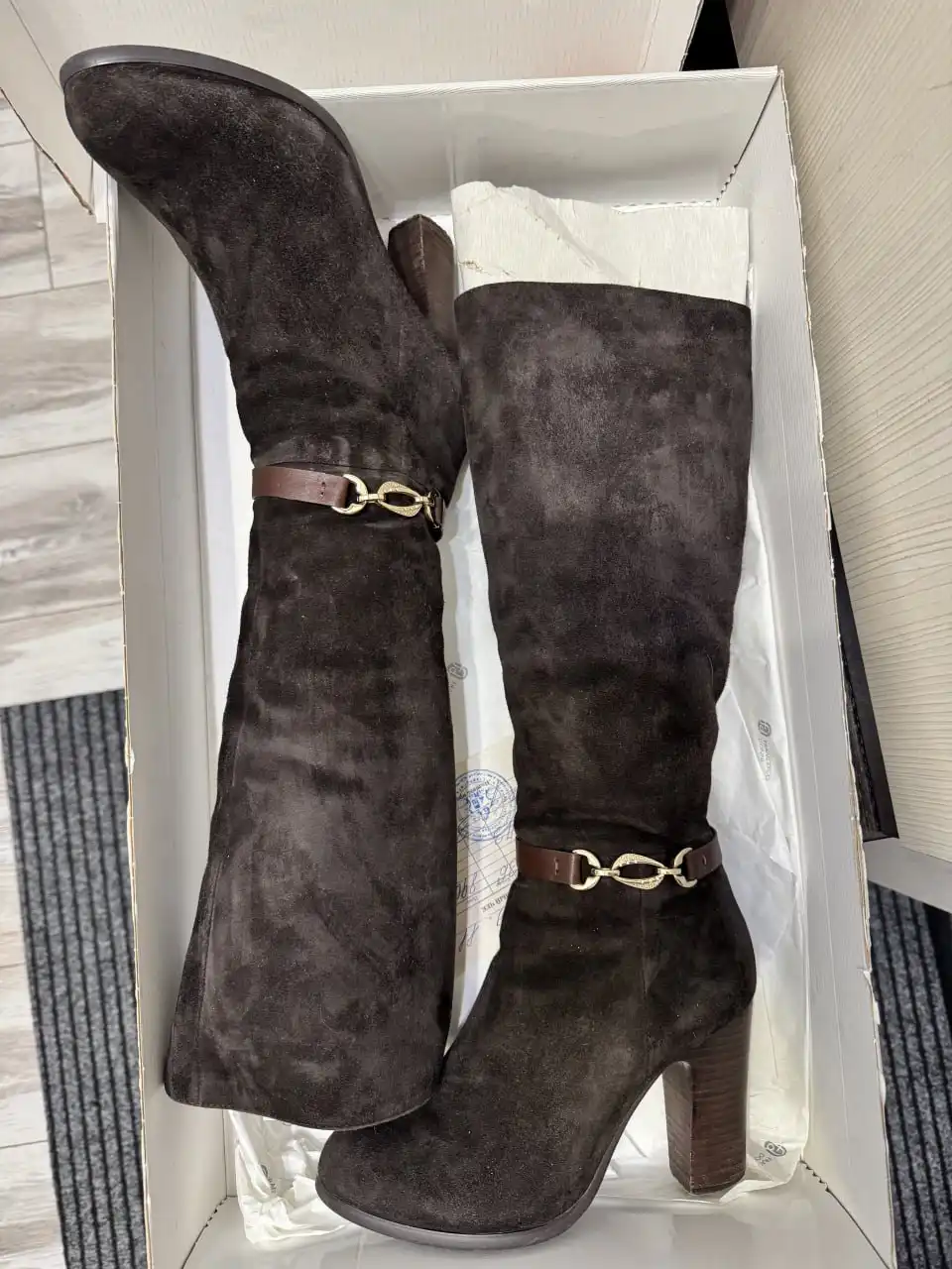 Женские зимние сапоги 37 размера