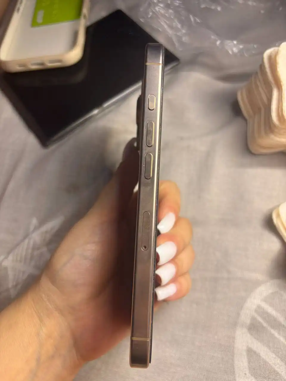 Смартфон iPhone 16 Pro 128 ГБ