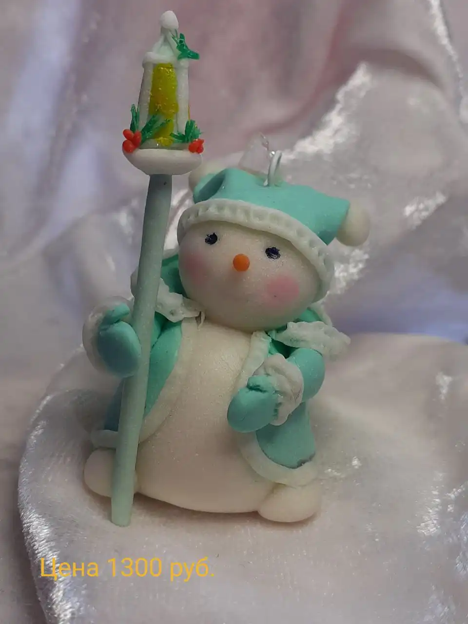 Новогодние игрушки и цветы ручной работы из холодного фарфора