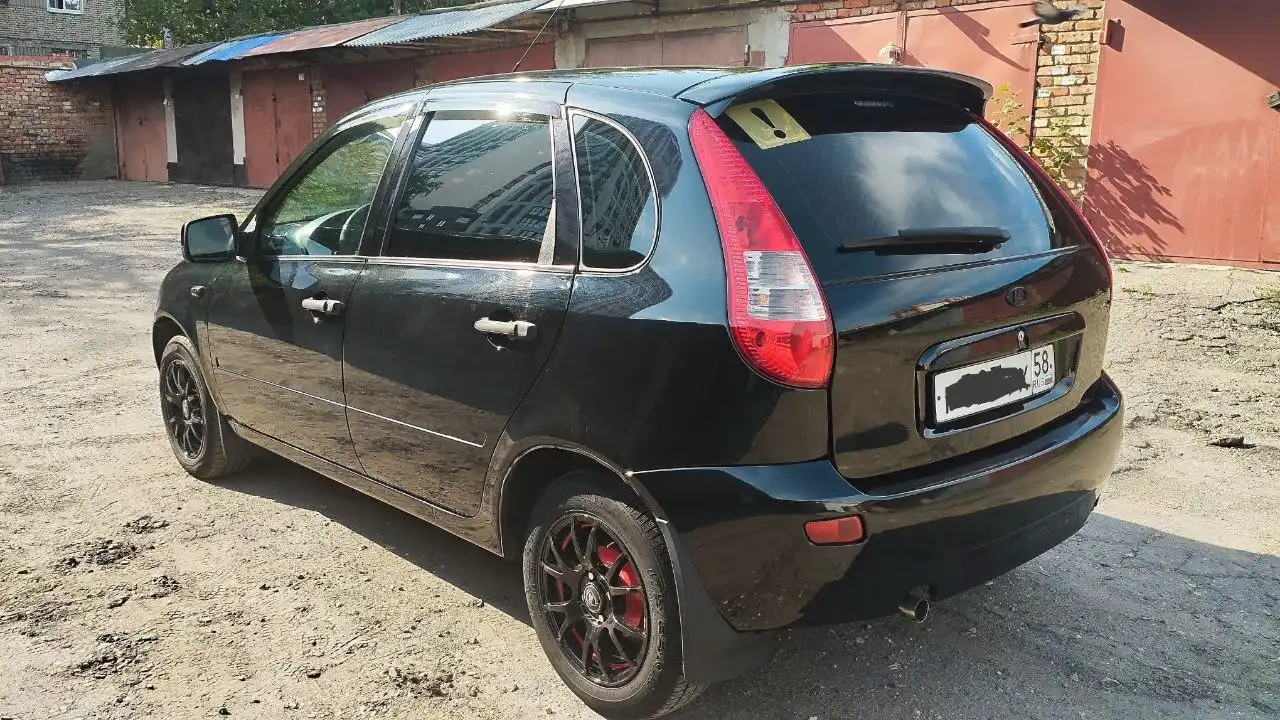 Продам Лада Калина 1.6 2013 года