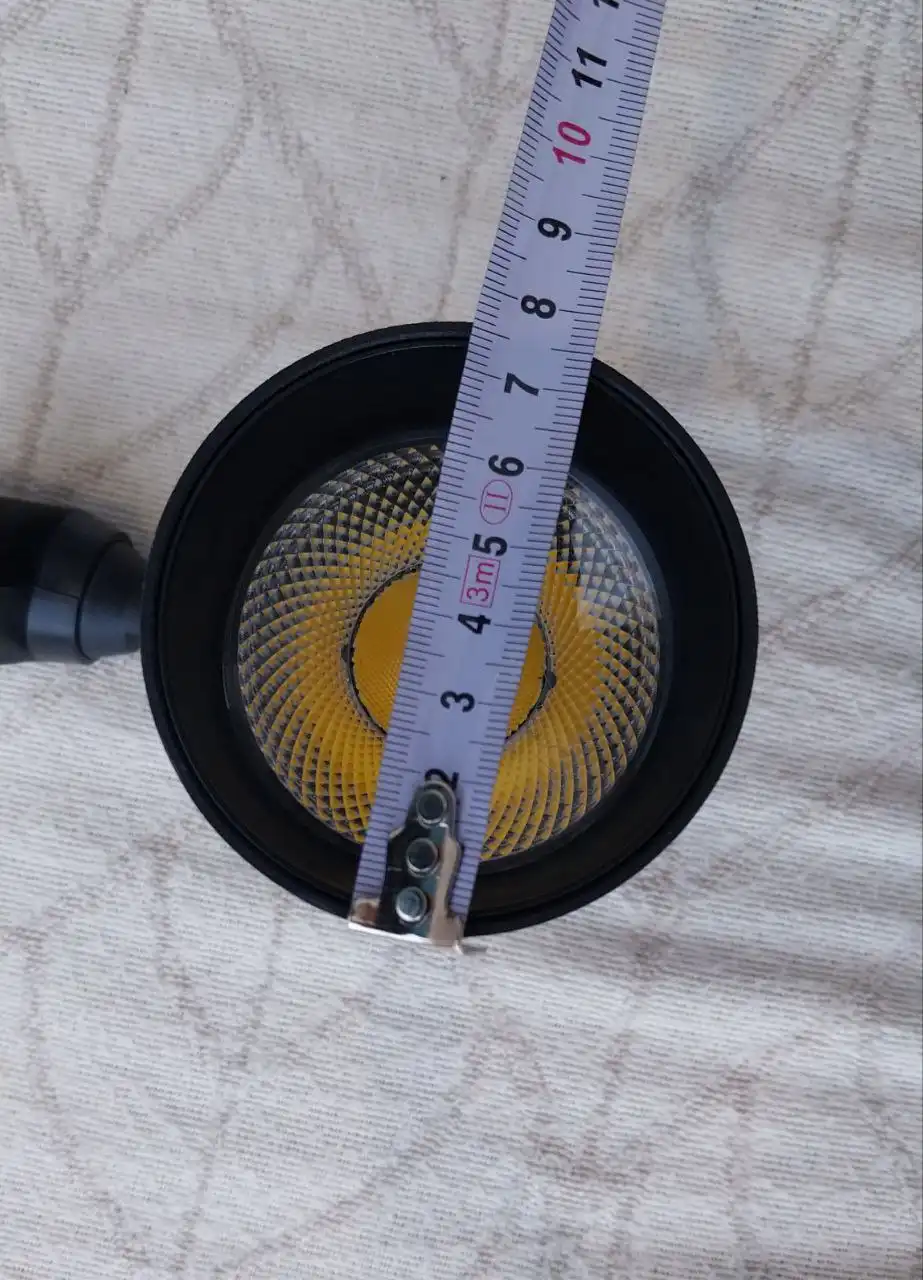 Продажа новых светильников и тапочек