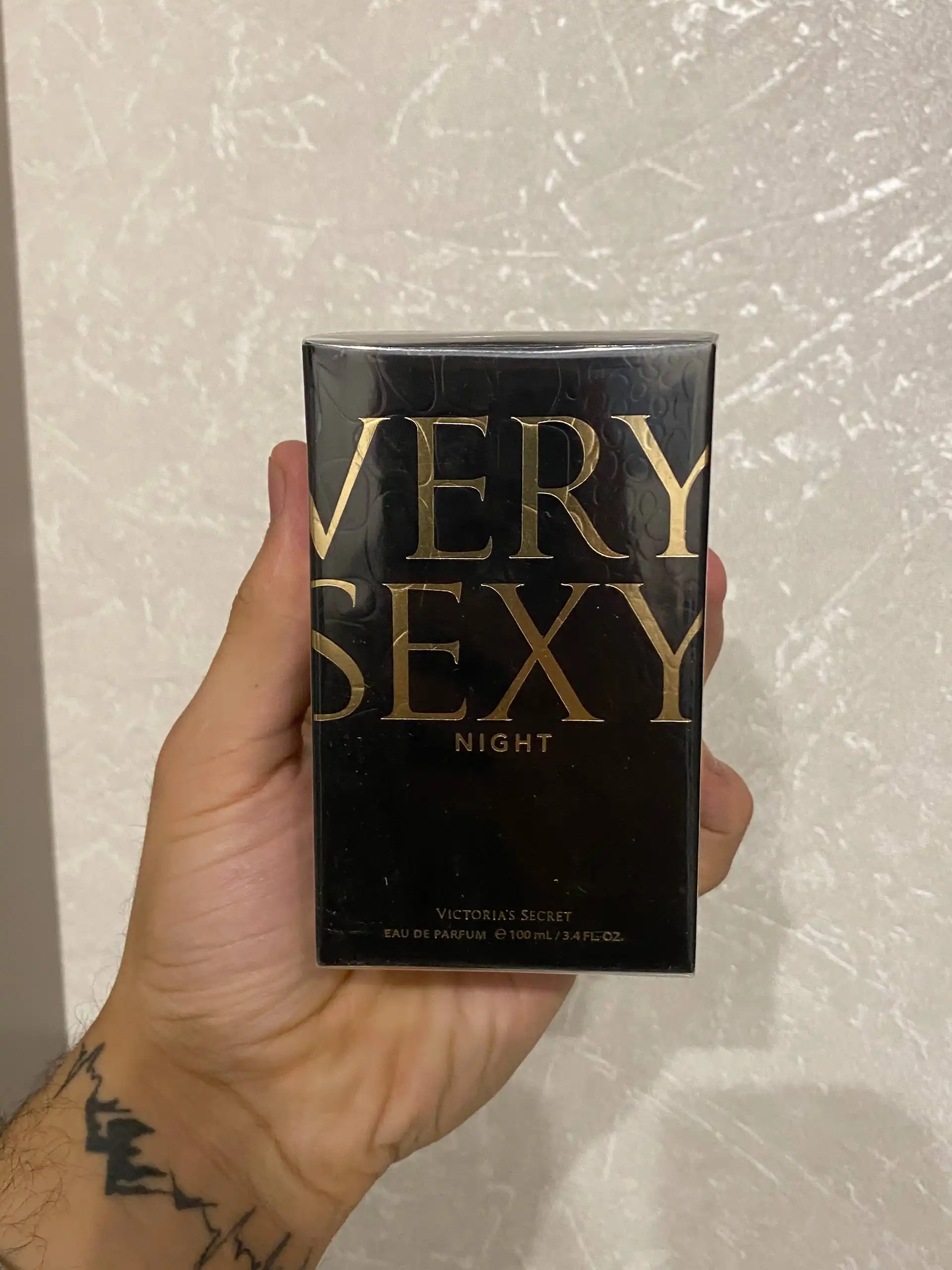 Продажа парфюмерии Trussardi, Xerjoff, Victoria's Secret