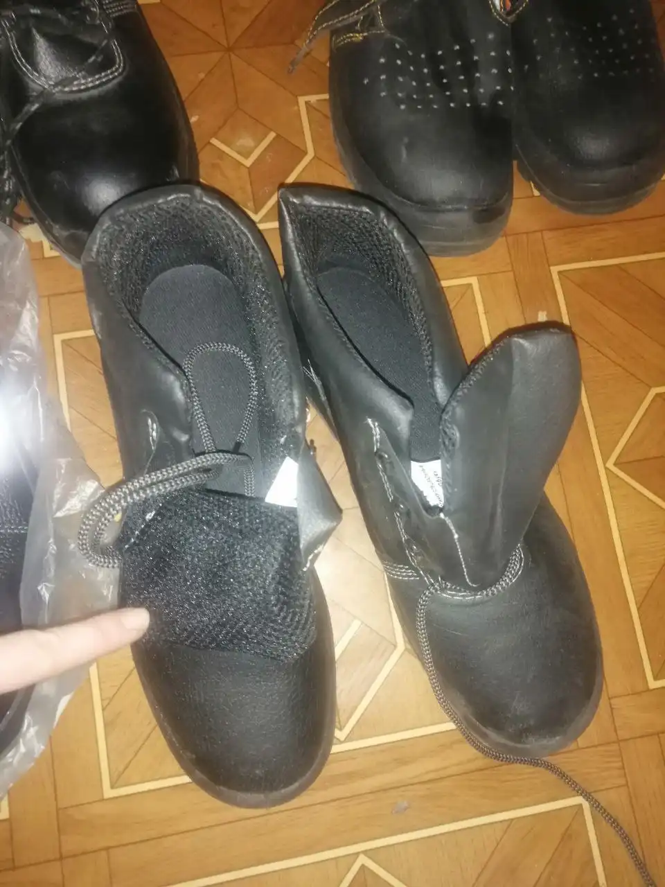 Продажа рабочих ботинок