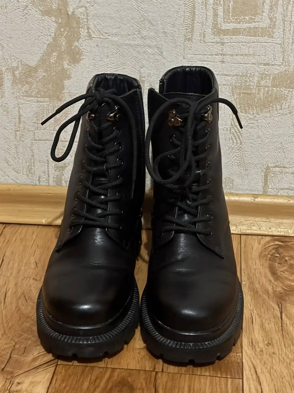 Женская зимняя обувь 36 размер