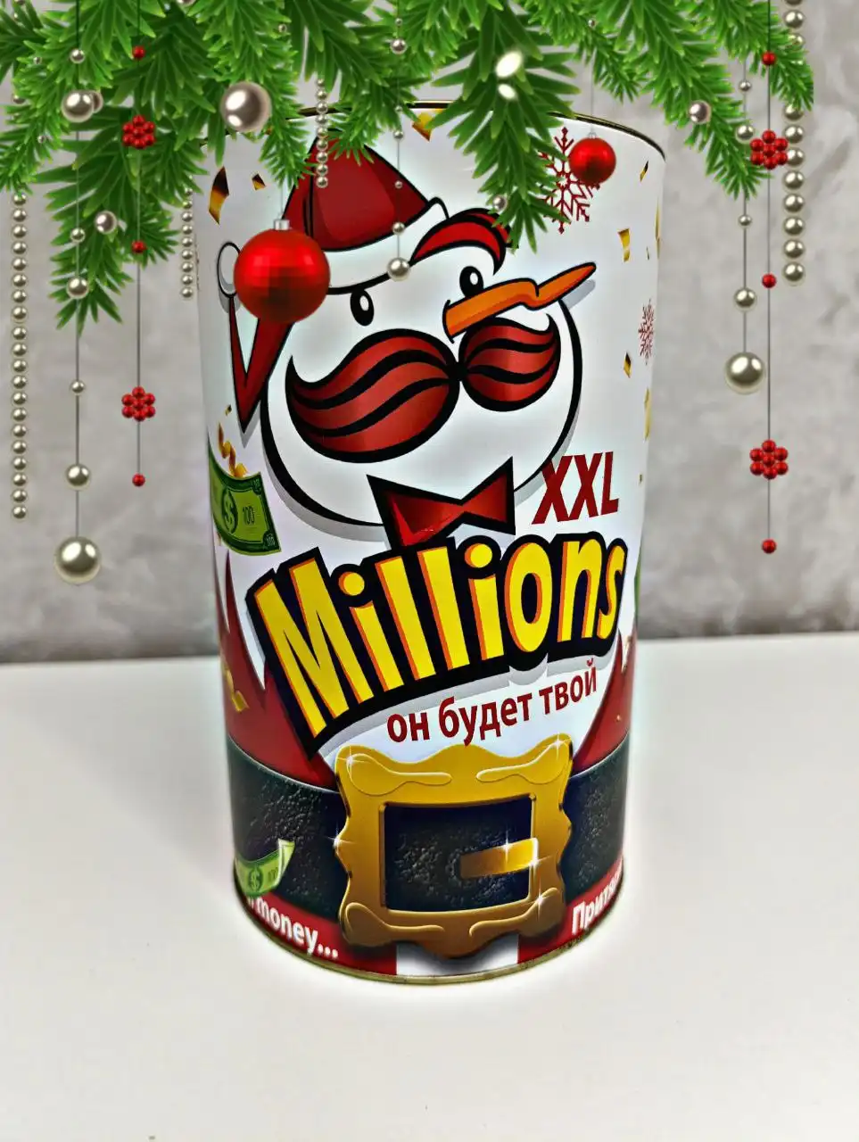 Новогодние подарки и аксессуары