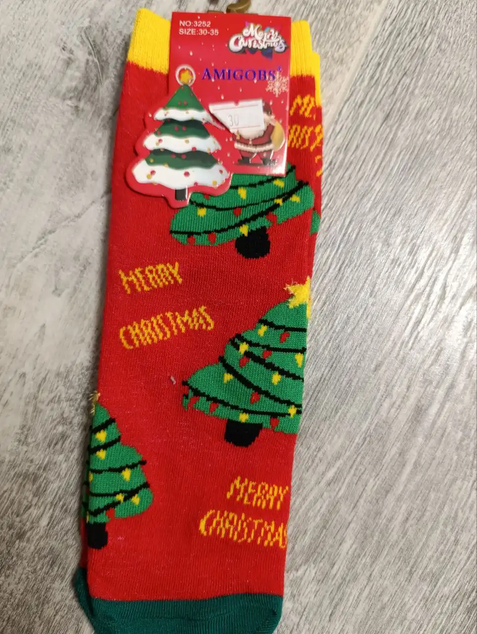 Новогодние носки разных размеров