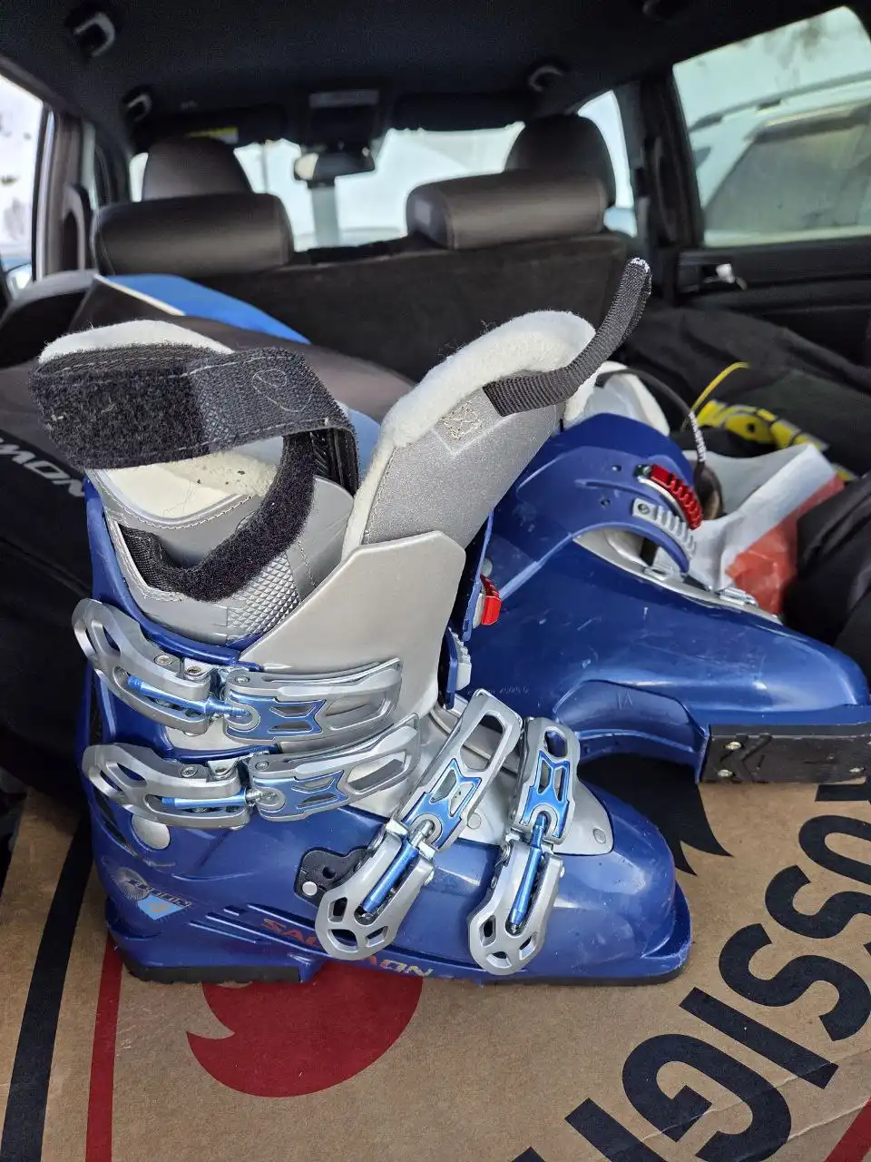 Ботинки женские 39 размер