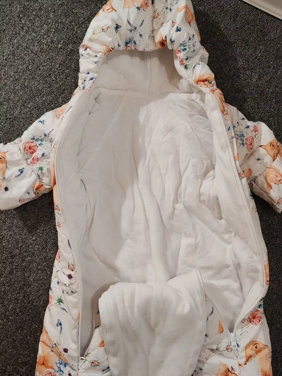 Продажа демисезонного комбинезона - Детская одежда (Одежда) в Ставрополь