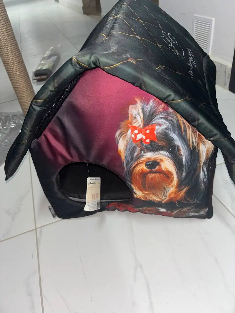 Рюкзаки и домик для собаки