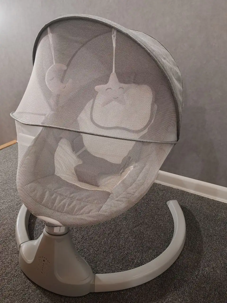 Продажа электрокачелей с пультом управления - Качели (Товары для детей) в Ставрополь