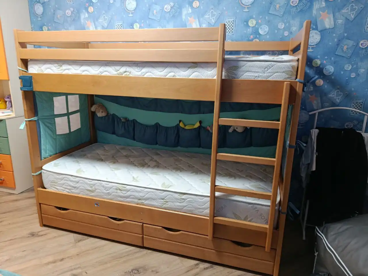 Продажа комплекта детской мебели в Ставрополе - Мебель (Для дома и дачи) в Ставрополь