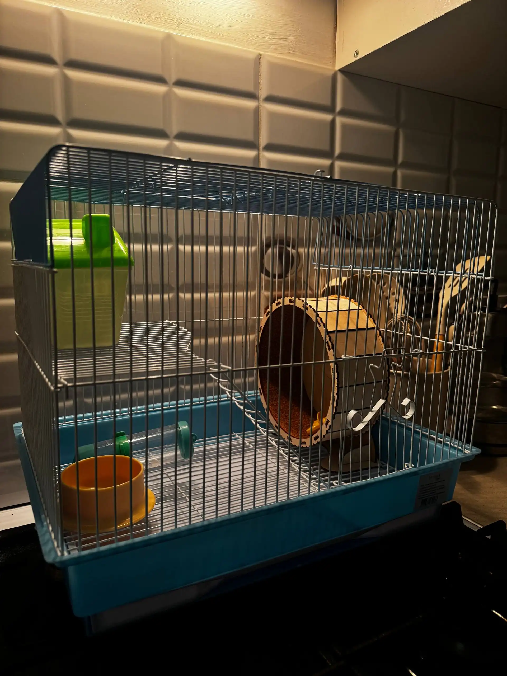 Двухэтажная клетка для грызунов с аксессуарами - Товары для животных (Животные) в Михайловск