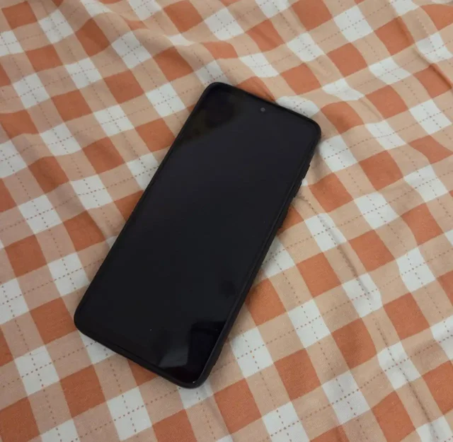 Продажа Samsung Galaxy A33 в черном цвете - Электроника в Ставрополь