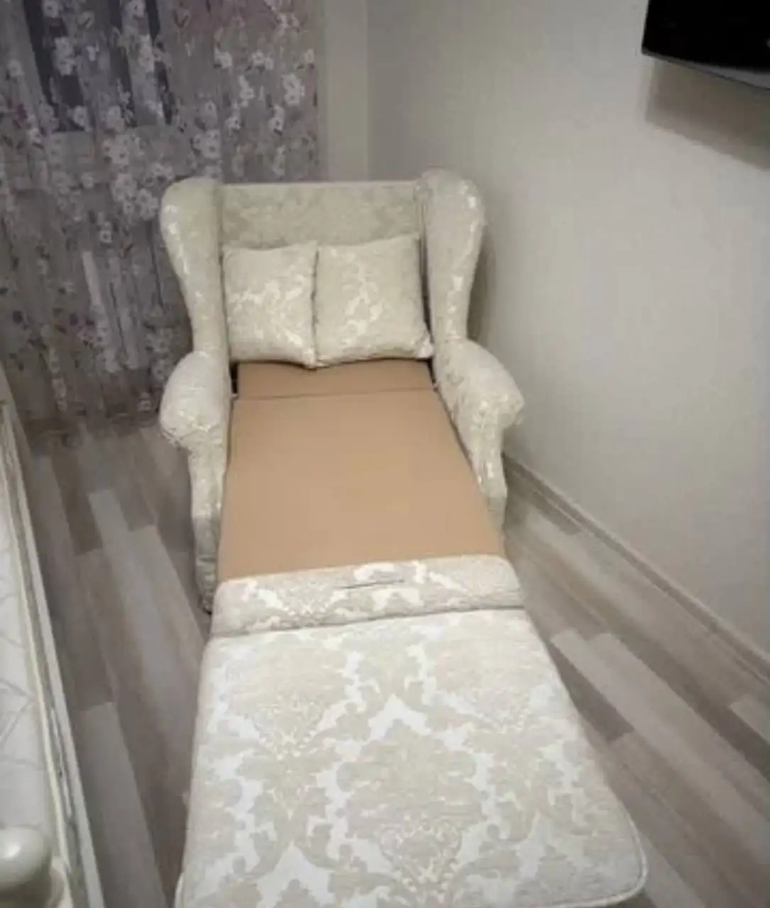 Продам кресло с ящиком для белья - Мебель (Для дома и дачи) в Ставрополь